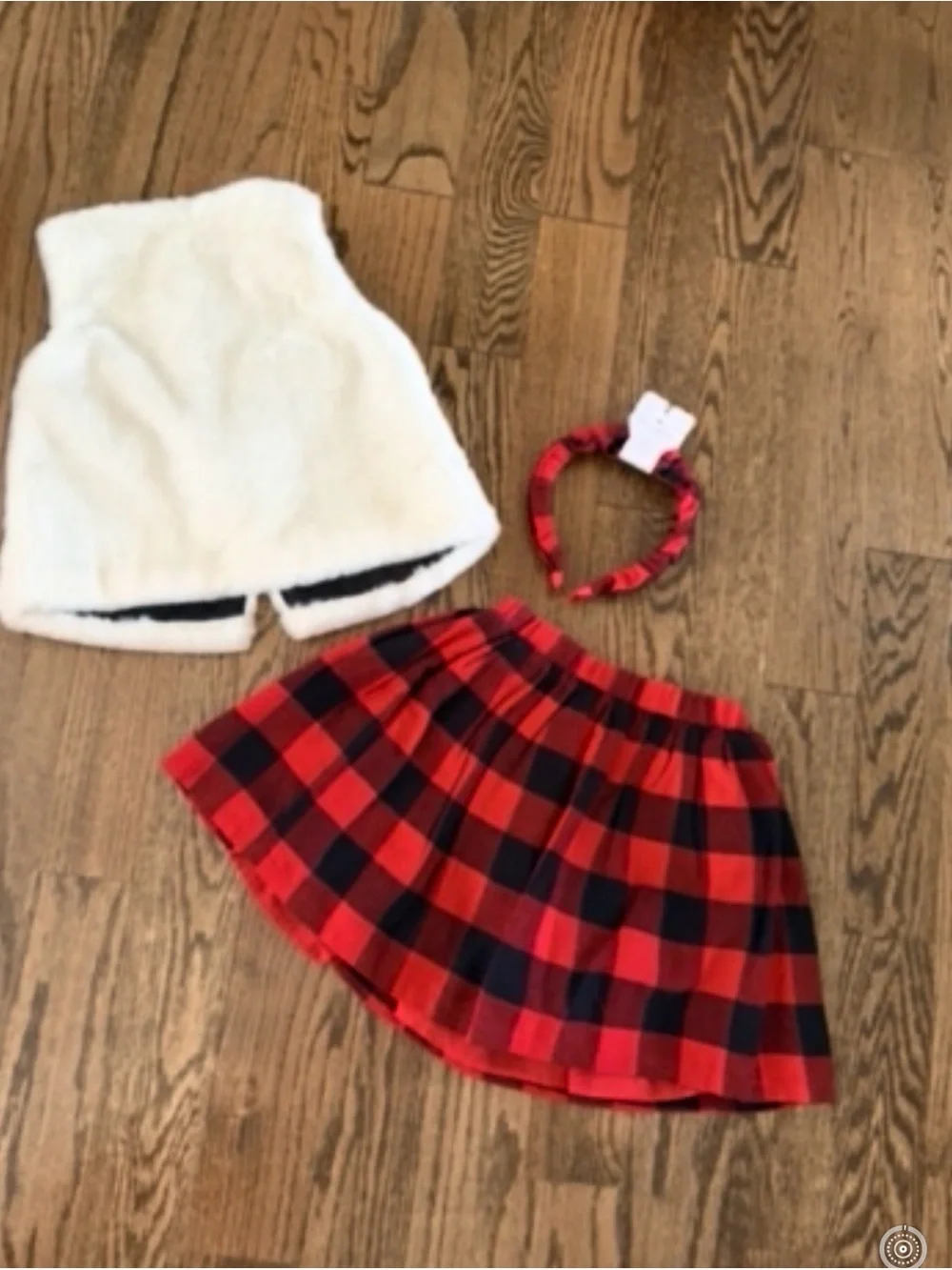 New Girls 5T Faux Fur Vest, Plaid Skirt, and Headband Set